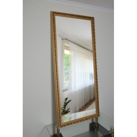 Miroir dans un cadre décoré - 7004001